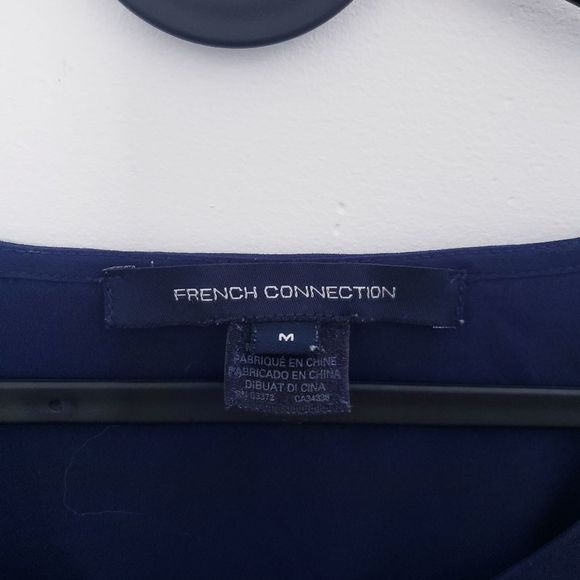 ✨2FOR15$✨French Connection Dark Blue/Navy Long sleeve T-Shirt - Picture 9 of 9